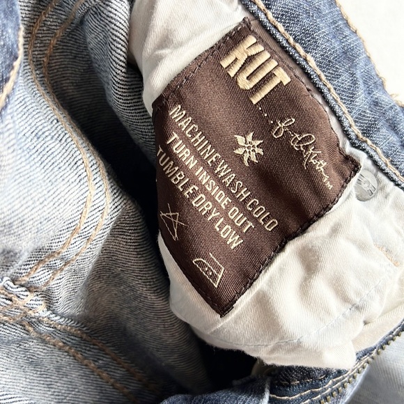 KUT FROM THE KLOTH | 👖 Pale Blue Mid-Calf Low-Rise Cropped Capris Jeans - Picture 10 of 11
